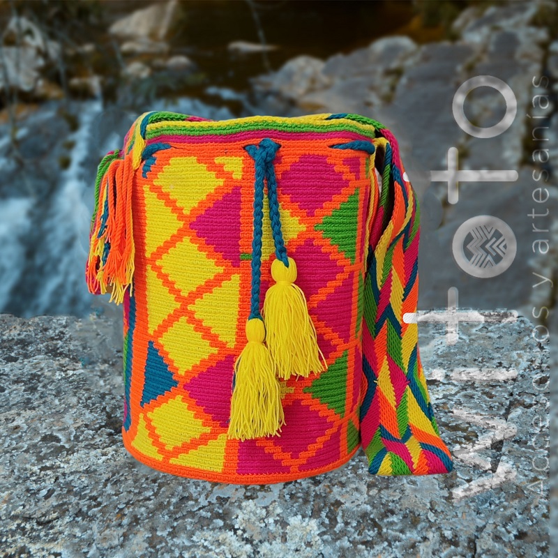 MOCHILA WAYUU DISEÑO #7